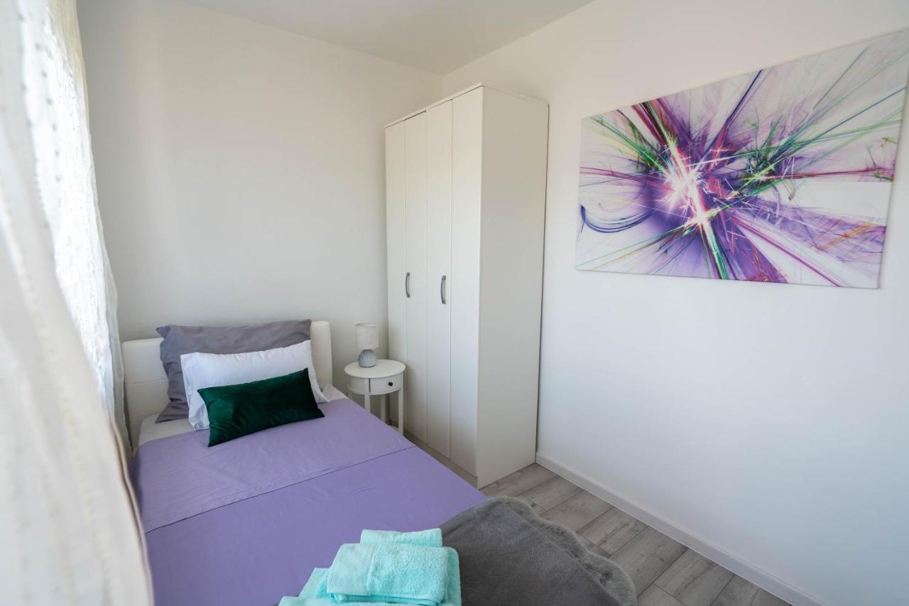 Apartman M Apartment Knin Luaran gambar
