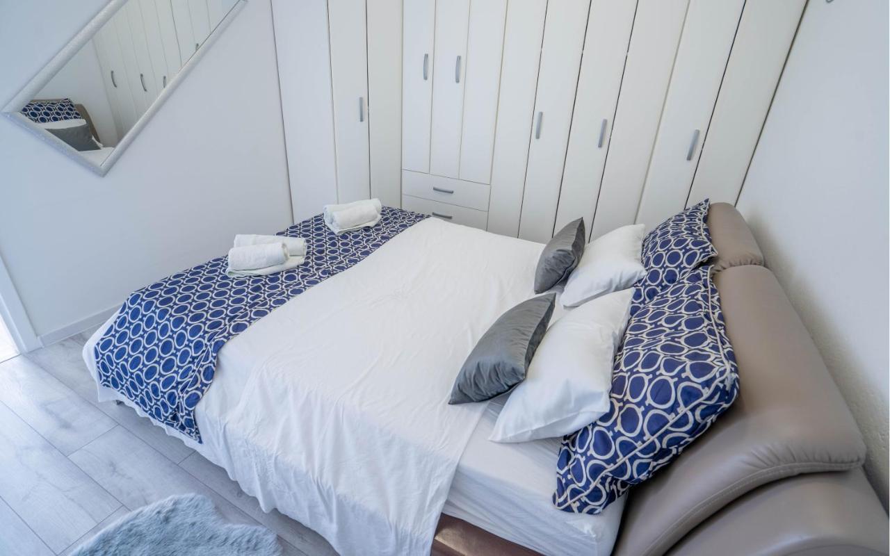 Apartman M Apartment Knin Luaran gambar