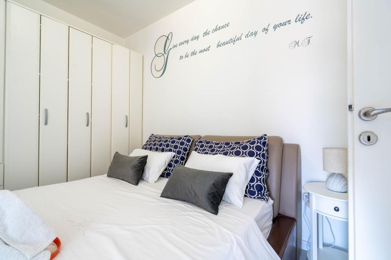 Apartman M Apartment Knin Luaran gambar